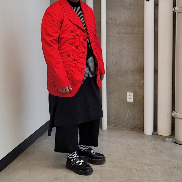 Meet your Posher, Carrel - Picture 2 of 3